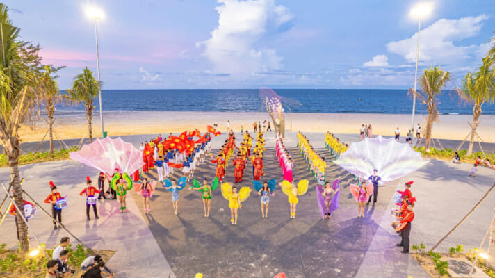 hon-50-nghin-nguoi-den-regal-legend-quang-binh-vao-dip-le-2-9-co-hoi-vang-dau-tu-cho-nha-dau-tu-bat-dong-san-quang-binh