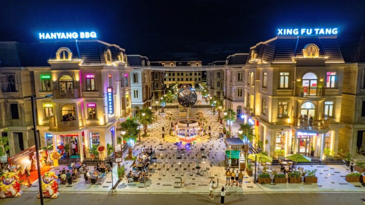 tien-ich-nha-hang-lau-nuong-han-yang-han-quoc-thuoc-regal-legend-quang-binh